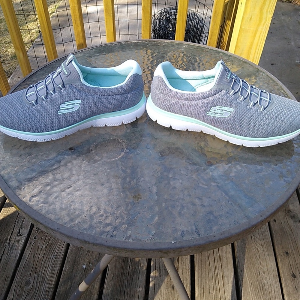 Skechers Gray and Green Sneakers with Cushioned Soles